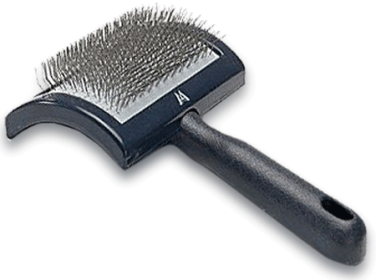 MILLERS FORGE Curved Slicker Brush (Option: M)